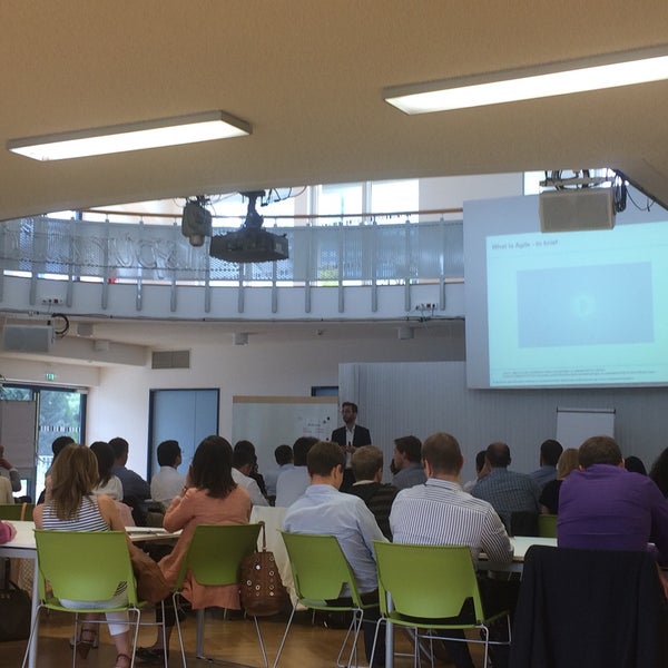 I center am. Equinix. Рендер для архитекторов. Маркхэм канада. I center am.