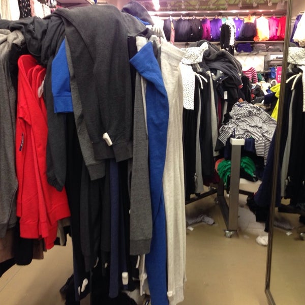 Old Navy Clothing Store in Fort Worth