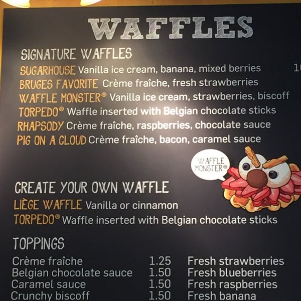 Foto scattata a Bruges Waffles &amp; Frites da Howie B. il 8/16/2016