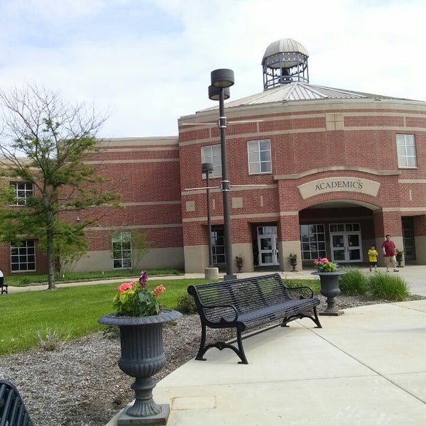 Neuqua Valley High School High School