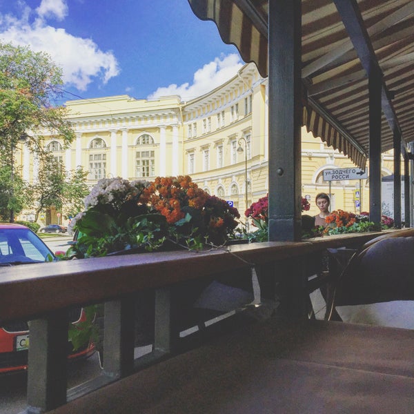 5/6/2016 tarihinde Che P.ziyaretçi tarafından Rossi Boutique Hotel St. Petersburg'de çekilen fotoğraf