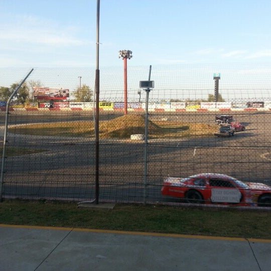 9/15/2012에 Lisa S.님이 Elko Speedway에서 찍은 사진