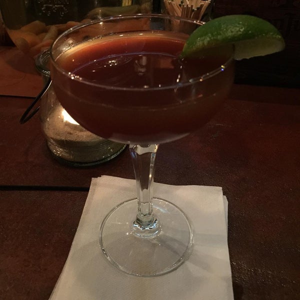 8/21/2015にFarzad F.がCU29 Cocktail Barで撮った写真