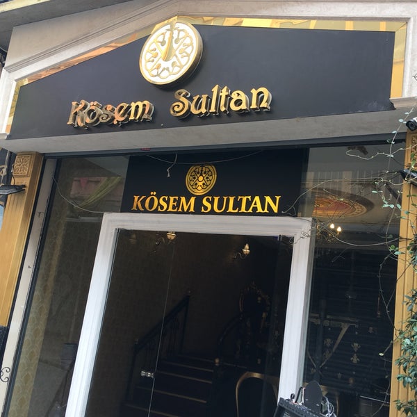 Foto tirada no(a) Kösem Sultan Cafe &amp; Restaurant por Gökhan G. em 9/30/2018