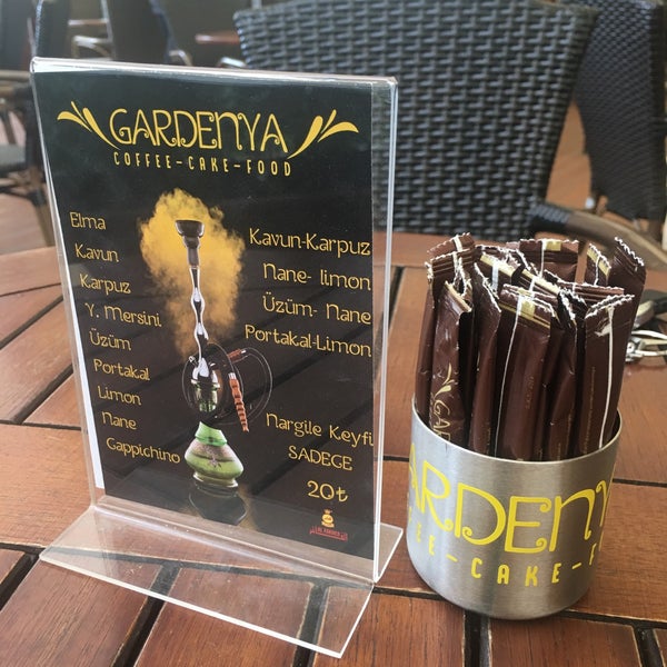 Foto tirada no(a) Gardenya Coffee &amp; Cake &amp; Food por Ahmet em 6/16/2017