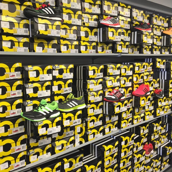 adidas store great lakes crossing
