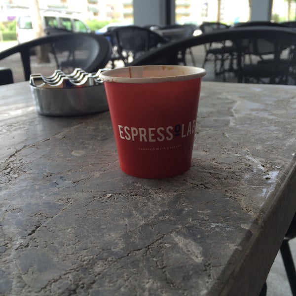 Photo taken at EspressoLab by Baris A. on 5/13/2016
