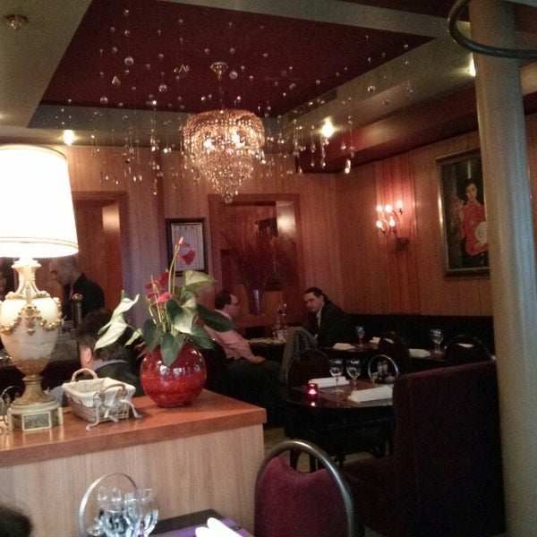 5/16/2013 tarihinde Skyseb - Sébastien T.ziyaretçi tarafından Restaurant Chez Zhong'de çekilen fotoğraf