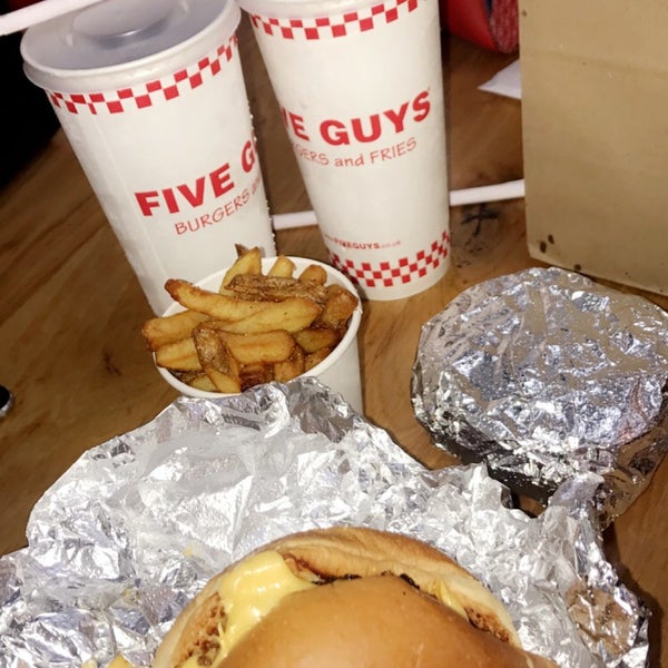Photo taken at Five Guys by Bdor on 7/29/2017