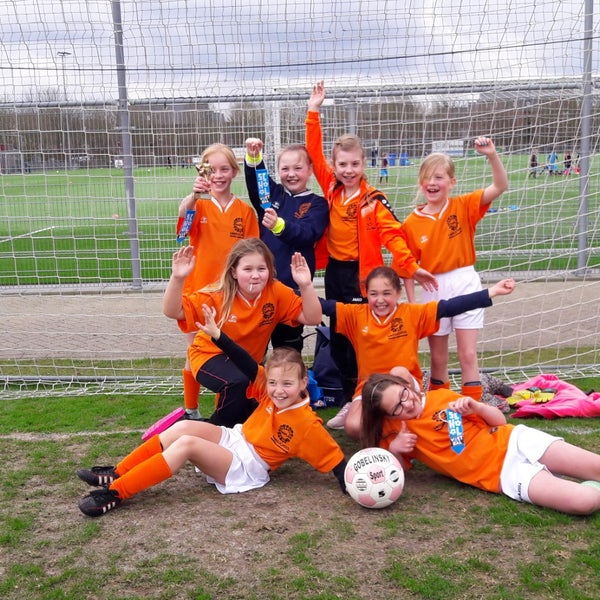 S V Overbos Hoofddorp Leenderbos 101 s-v-overbos-hoofddorp-leenderbos-101