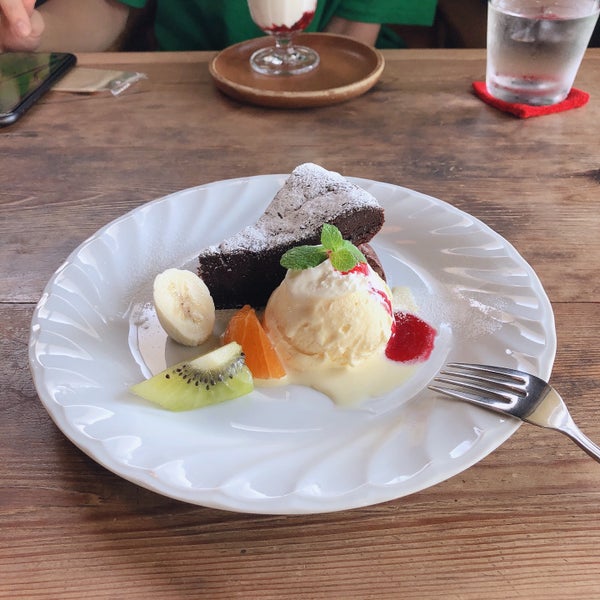 Fotos Em 比奈カフェ 比奈家具 Cafe Em 富士市