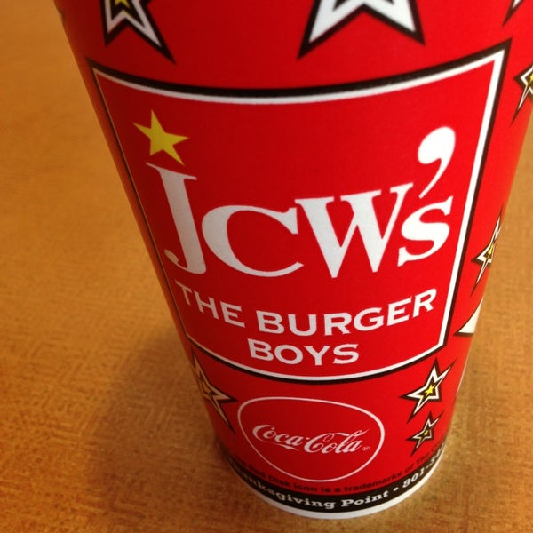 Das Foto wurde bei JCW&#39;s The Burger Boys von Tim G. am 1/19/2013 aufgenommen