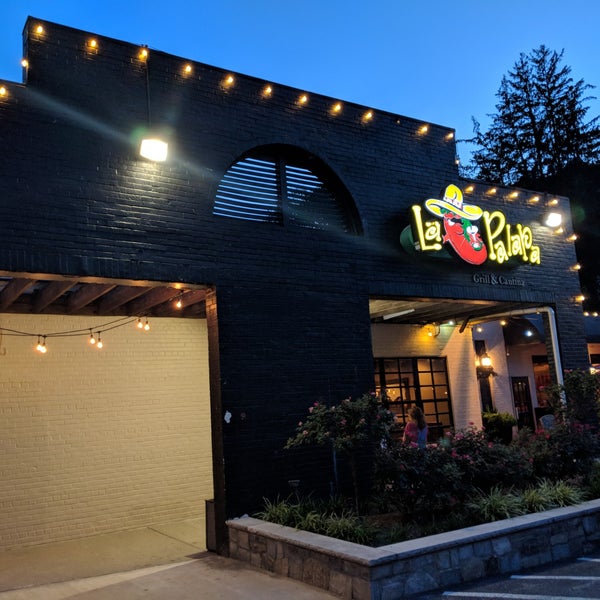 Foto tirada no(a) La Palapa Grill &amp; Cantina por Rose C. em 7/27/2019