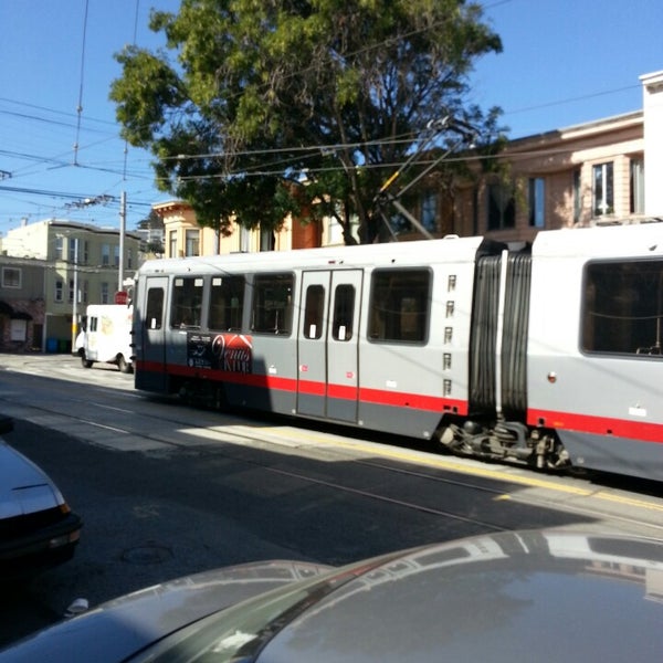 Apple bus. Эпл автобус. Apple bus. Автобус эппл. Leyland bus однопалубный.