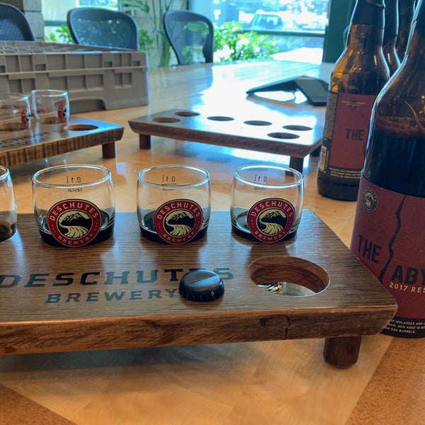 5/17/2019 tarihinde Jeffrey G.ziyaretçi tarafından Deschutes Brewery Brewhouse'de çekilen fotoğraf