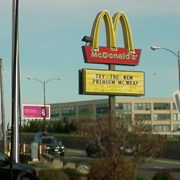 Photos at McDonald's 9 tips from 935 visitors