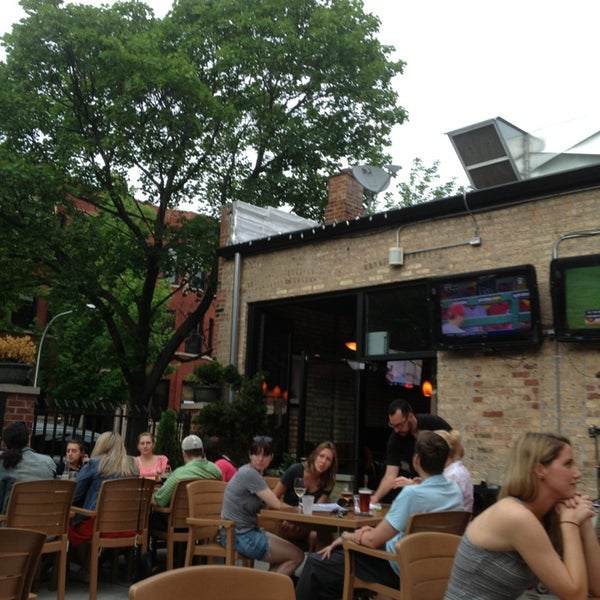 5/31/2013 tarihinde Eric H.ziyaretçi tarafından George Street Pub'de çekilen fotoğraf