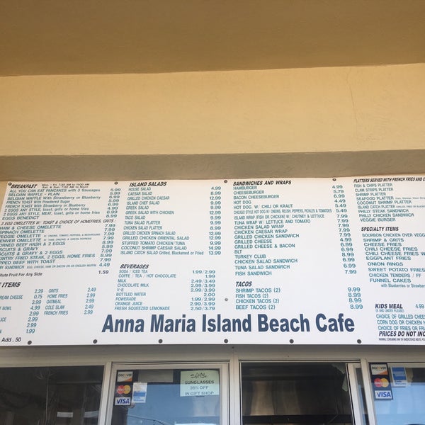 Das Foto wurde bei Anna Maria Island Beach Cafe von Theresa - Olaes N. am 7/10/2017 aufgenommen