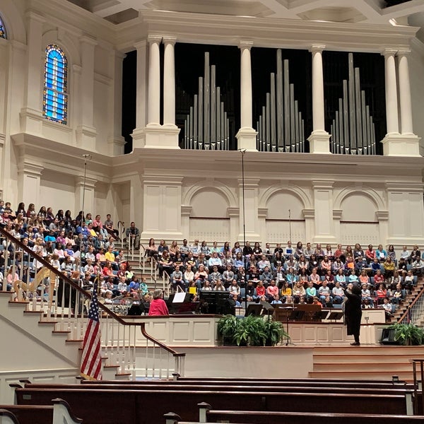 รูปภาพถ่ายที่ First Baptist Church โดย Darian B. เมื่อ 2/7/2020