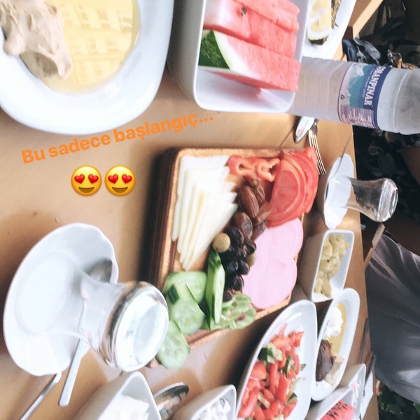 6/13/2018にDuyguがMR Tantuni | Cafeで撮った写真