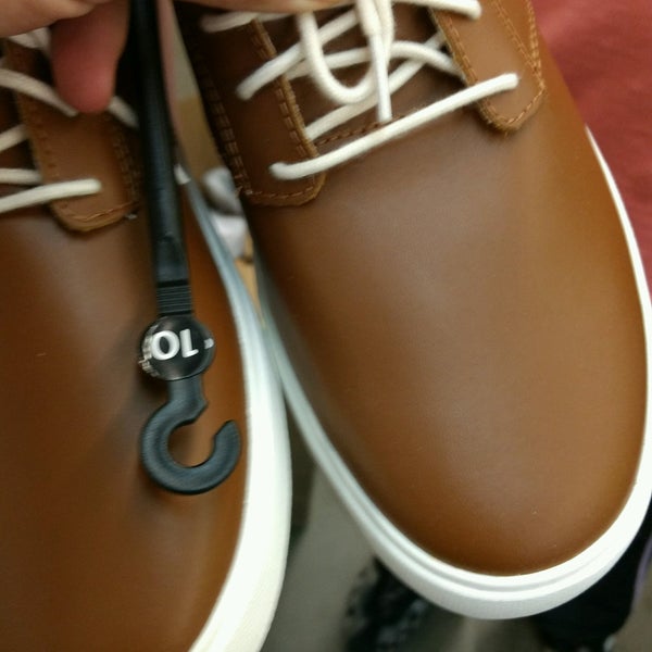 crocs las americas san ysidro