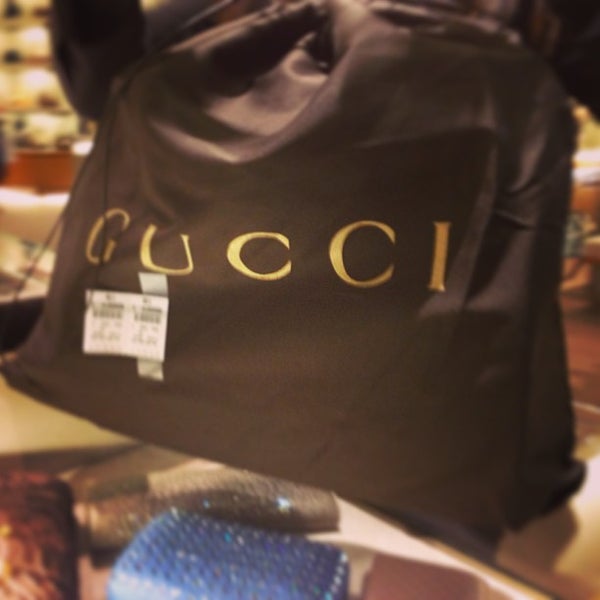ala moana gucci