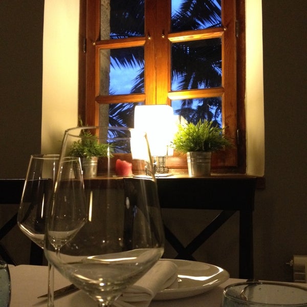 Photo taken at Olive Gastro Restaurante by Restaurante O. on 11/1/2014