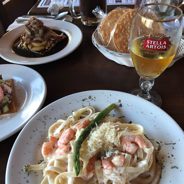 Las comida es buena pero “ojo” no dan precio de las bebidas, de 4 cervezas casi 400 pesos, es un abuso!!!!