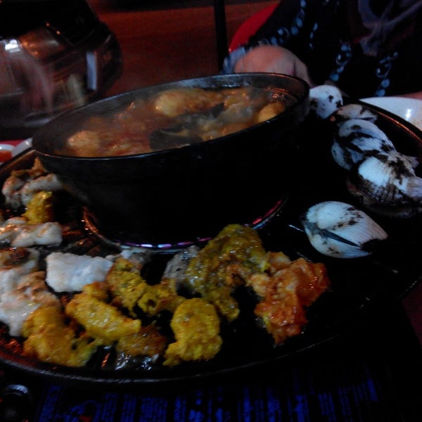 Photo taken at Syaz Buffet Steamboat &amp; Grill by Ainur Liyana Z. on 10/20/2013