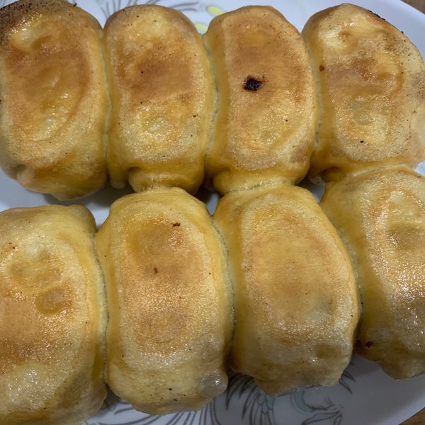 ホワイト餃子 伊勢崎店 Dumpling Restaurant