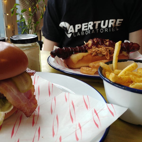 Урбан бургер. Урбан бургер бронницы. Урбан бургер. Смарт бургер. Урбан бургер бронницы.