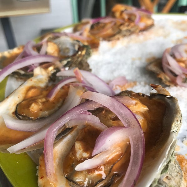 7/20/2017에 Jose G.님이 Oysters &amp; Cõ에서 찍은 사진