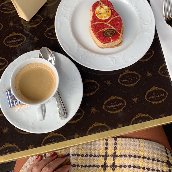 Café Pouchkine Paris Десерты