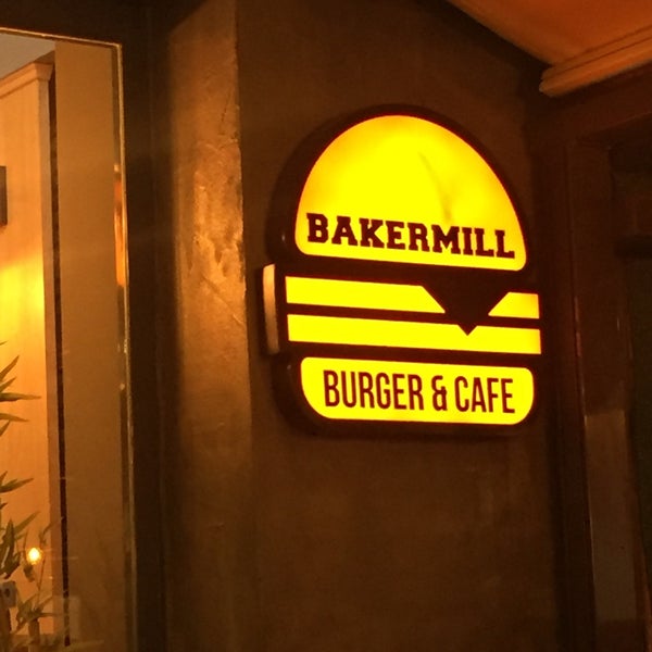 Foto diambil di Bakermill Burger&amp;Cafe oleh Salih K. pada 6/11/2019