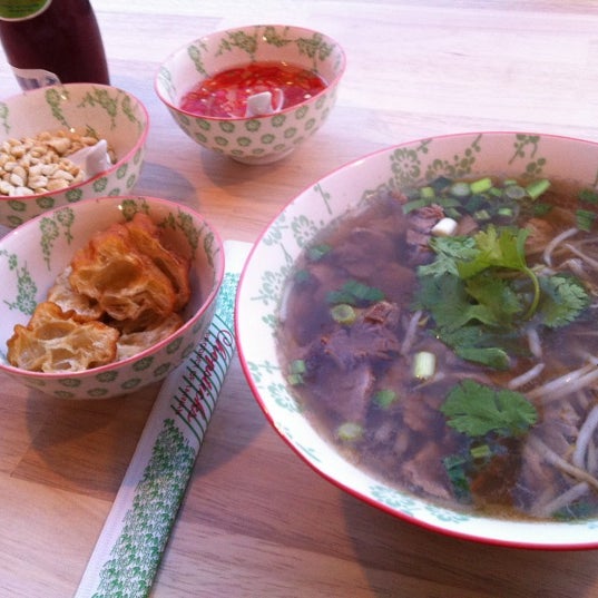 12/12/2012 tarihinde David B.ziyaretçi tarafından Ramen Noedelbar'de çekilen fotoğraf