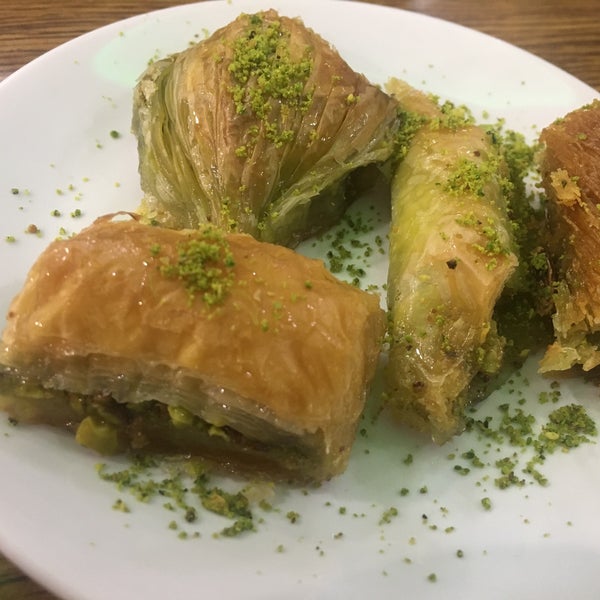 Сари Бурма по армянски