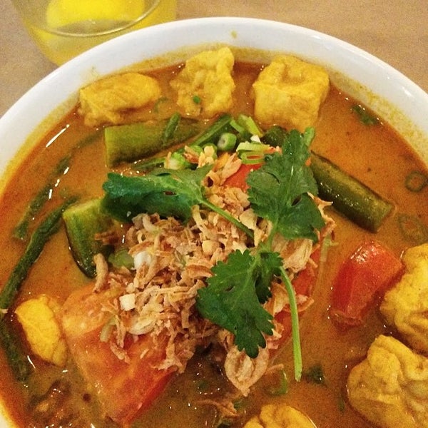 6/16/2015 tarihinde Asian Spicy C.ziyaretçi tarafından Asian Spicy Curry'de çekilen fotoğraf