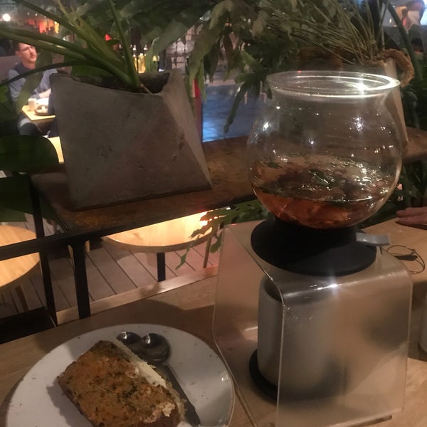 3/22/2019 tarihinde Edna M.ziyaretçi tarafından Azahar Café'de çekilen fotoğraf