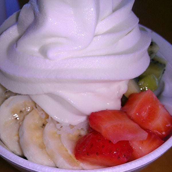 Bubble Berry Frozen Yogurt 1 tip from 67 visitors