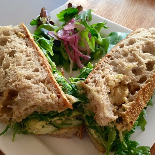 Hummus sandwich. Perfection.