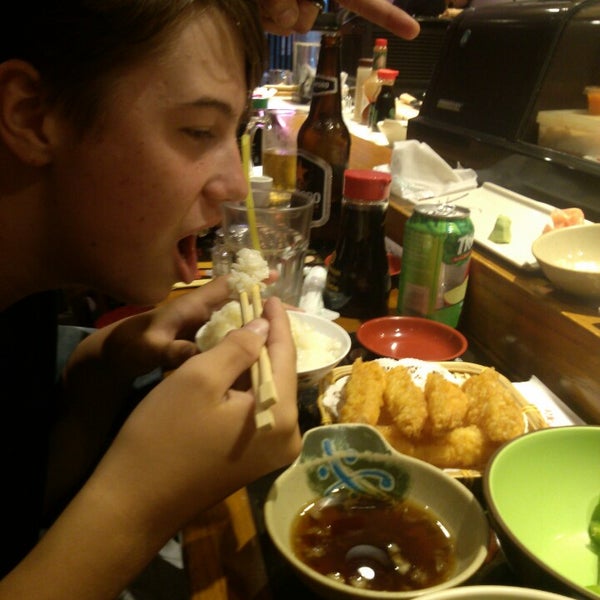 6/13/2013にKarla N.がMasa Sushiで撮った写真