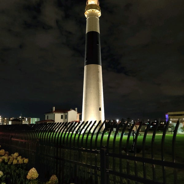 Photo taken at Absecon Lighthouse by Egor . on 9/30/2021
