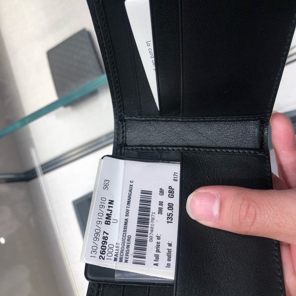 gucci wallet bicester village