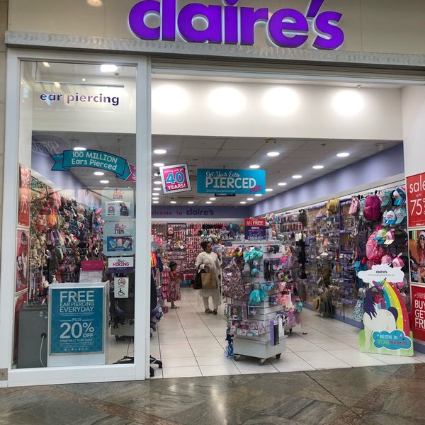 Claire's Broad Street Mall