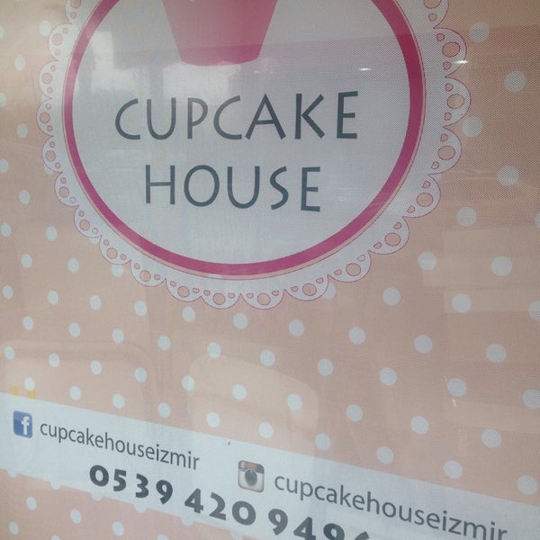Foto tirada no(a) Cupcake House por Nurhayat Ö. em 1/20/2019