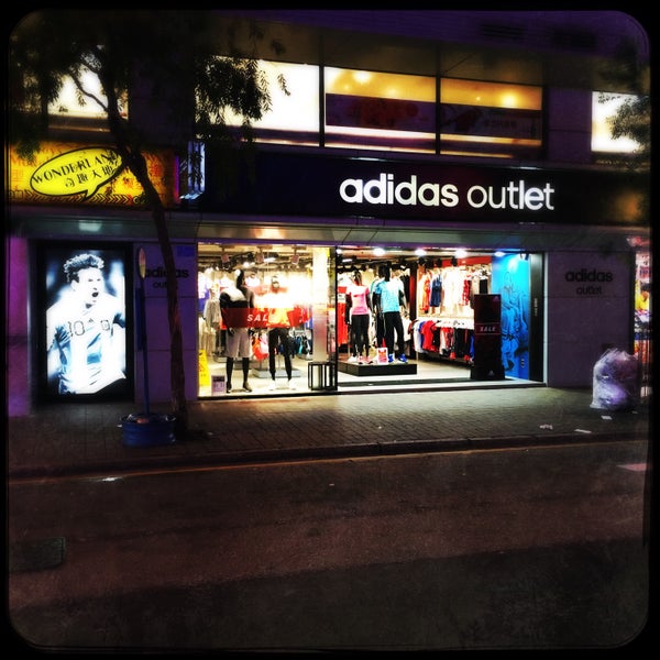 Adidas Outlet - Sporting Goods Shop in 