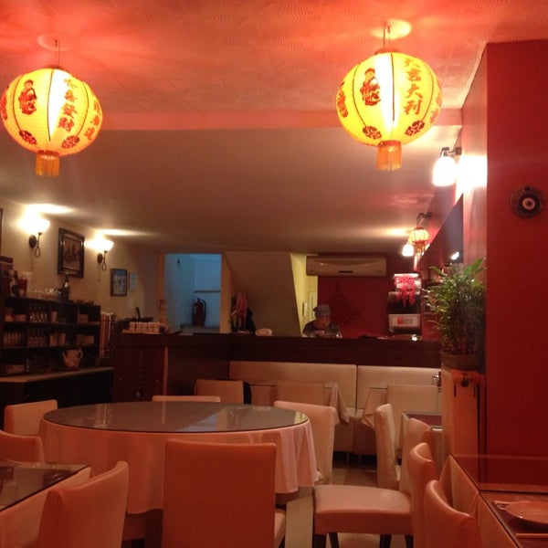 10/23/2014에 Ferit E.님이 Mai-Ling Chinese &amp; Sushi에서 찍은 사진