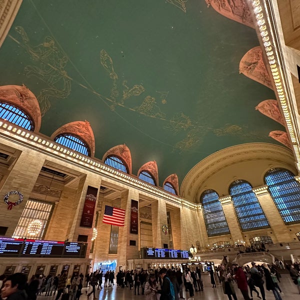 Снимок сделан в Grand Central Terminal пользователем Joel S. 11/25/2022
