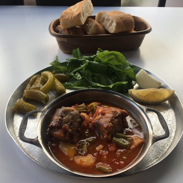 Foto tomada en Kelle Paşa Restaurant  por Sedat A. el 7/31/2019