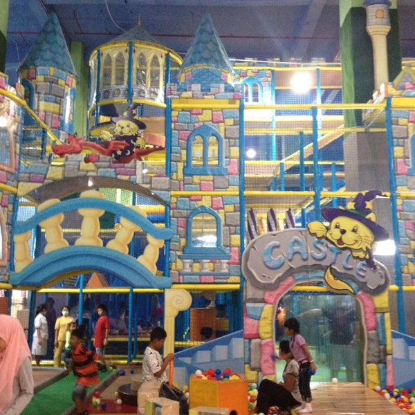 Photos at "Lollipop Play Land 'Love Mall" - Jakarta Selatan - Kotamadya